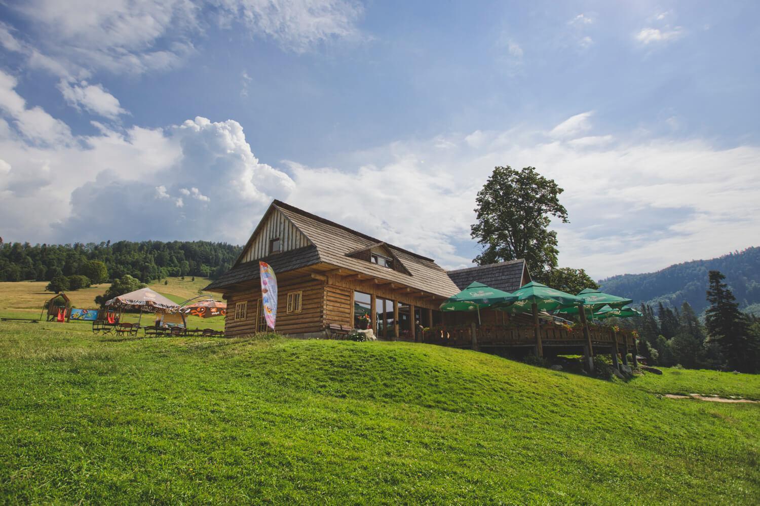 Penzion Zbojnicky Halas Hotel Tisovec Exterior photo